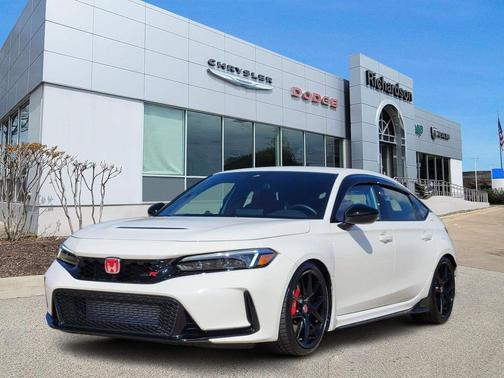 Championship White 2024 Honda Civic Type R