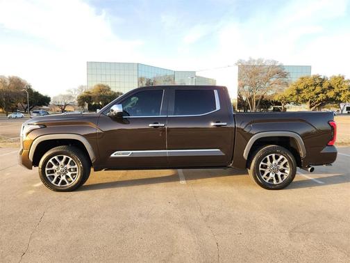 2024 Toyota Tundra Hybrid 1794 Edition