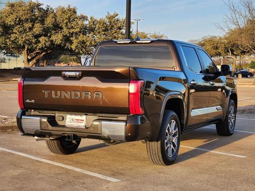 2024 Toyota Tundra Hybrid 1794 Edition