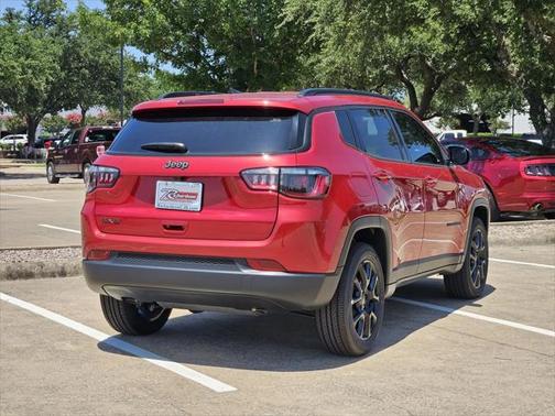 2025 Jeep Compass Latitude