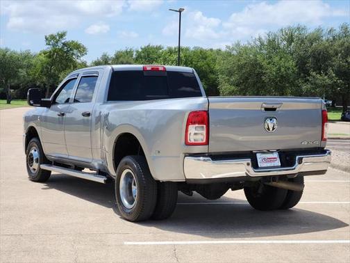 2023 RAM 3500 Tradesman Crew Cab 4x4 8' Box