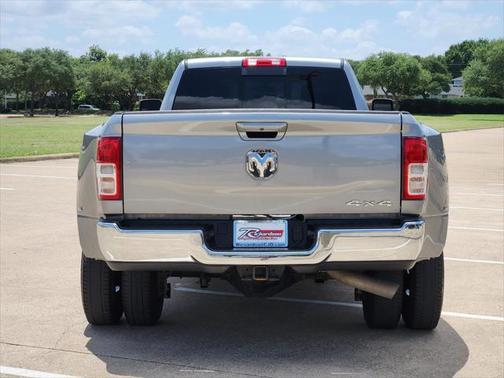 2023 RAM 3500 Tradesman Crew Cab 4x4 8' Box