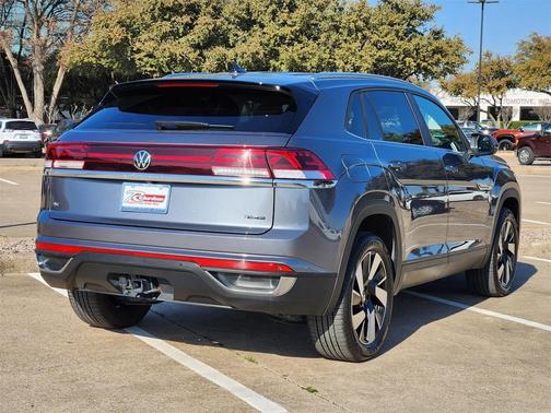 2025 Volkswagen Atlas Cross Sport 2.0T SE w/Technology 4MOTION