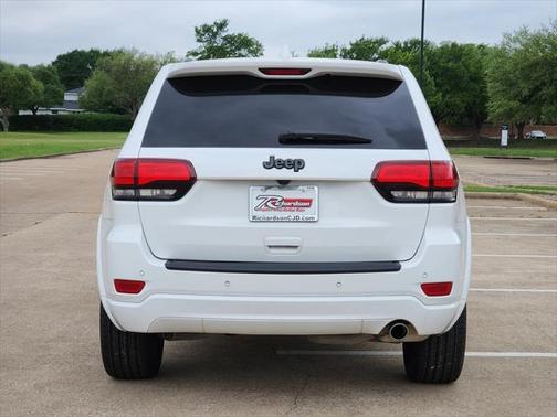 2021 Jeep Grand Cherokee Laredo