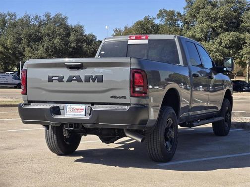2026 RAM 2500 Tradesman Crew Cab 4x4 6'4' Box