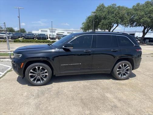 2023 Jeep Grand Cherokee Overland