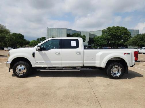 2022 Ford F-350 Lariat