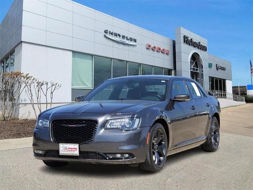 2021 Chrysler 300 S