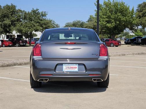 2021 Chrysler 300 S