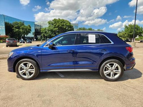 2024 Audi Q3 Premium 45 TFSI S line quattro Tiptronic
