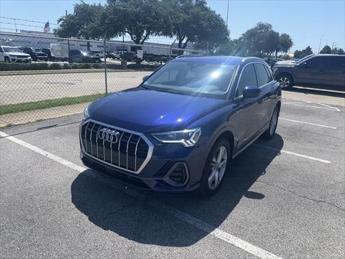 2024 Audi Q3 Premium 45 TFSI S line quattro Tiptronic