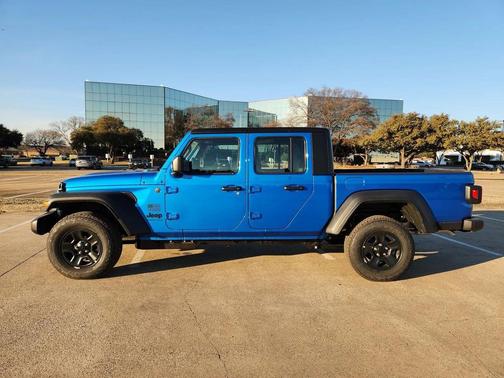 Hydro Blue Pearlcoat 2026 Jeep Gladiator Sport