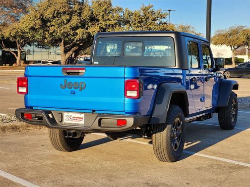 2026 Jeep Gladiator Sport