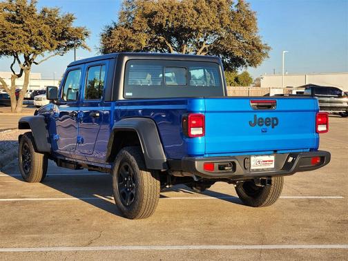 2026 Jeep Gladiator Sport