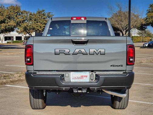 2026 RAM 2500 Tradesman Crew Cab 4x4 6'4' Box