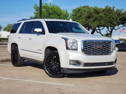 Summit White 2019 GMC Yukon Denali