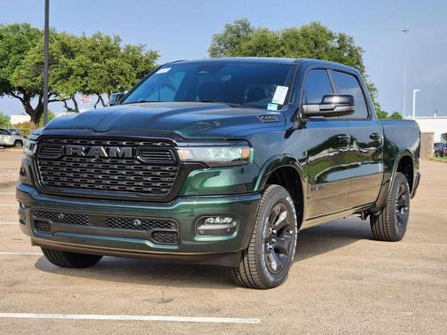 Serrano Green Metallic 2026 RAM 1500 Lone Star