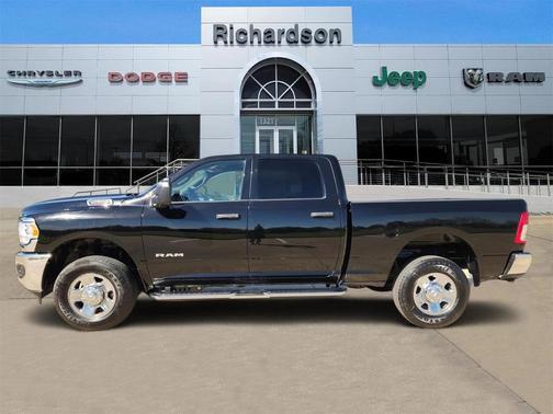 2024 RAM 2500 Big Horn Crew Cab 4x4 6'4' Box
