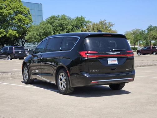 2024 Chrysler Pacifica Limited