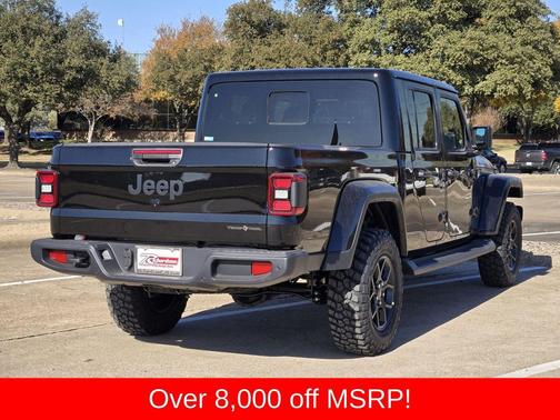 Black Clearcoat 2026 Jeep Gladiator Texas Trail 4x4