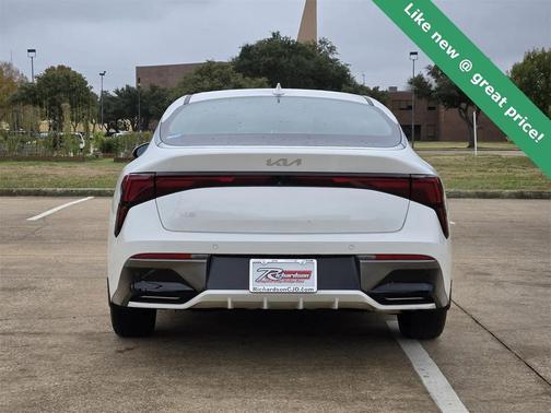 2025 Kia K5 LXS