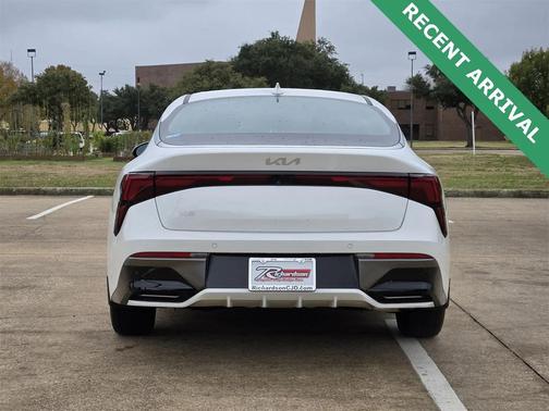 2025 Kia K5 LXS