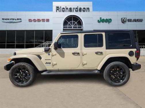 2022 Jeep Wrangler Unlimited 4xe Sahara