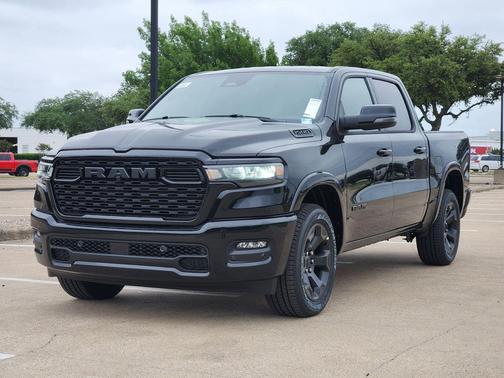 Diamond Black Crystal Pearlcoat 2026 RAM 1500 Lone Star