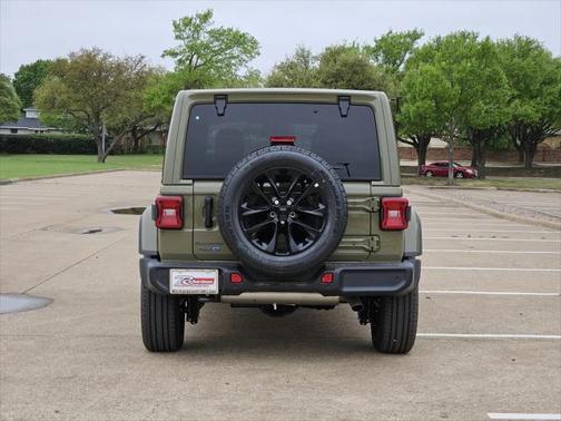 2025 Jeep Wrangler 4xe Sahara