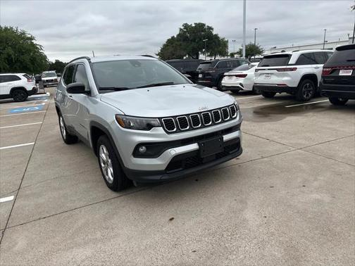 2025 Jeep Compass Latitude