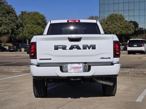 2025 RAM 2500 Big Horn Crew Cab 4x4 6'4' Box