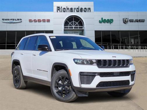 2026 Jeep Grand Cherokee Altitude