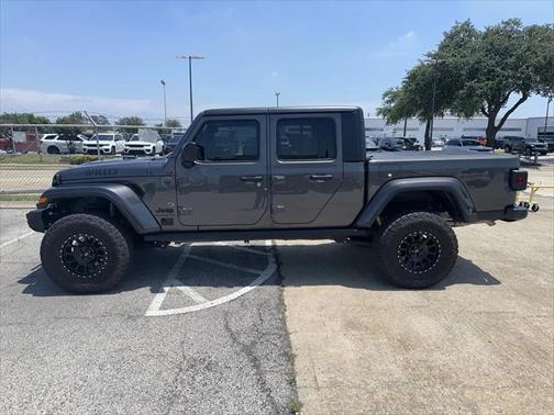 2022 Jeep Gladiator Sport