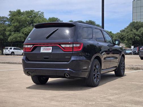 Night Moves 2026 Dodge Durango GT RWD