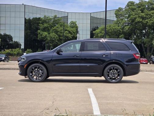 Night Moves 2026 Dodge Durango GT RWD
