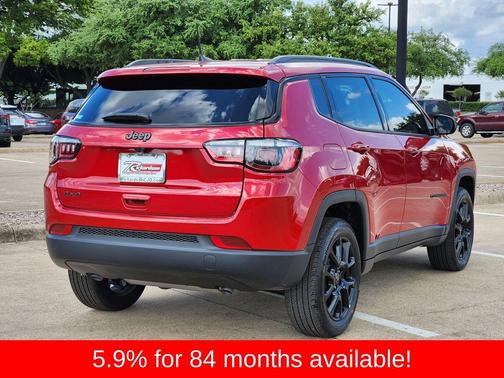 Red Hot Pearlcoat 2026 Jeep Compass Latitude