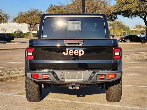 2026 Jeep Gladiator Mojave 4x4