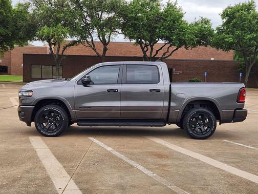 Granite Crystal Metallic Clearcoat 2026 RAM 1500 Lone Star