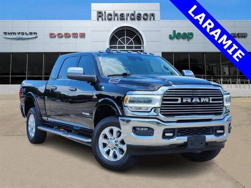 2020 RAM 2500 Laramie Mega Cab 4X4 6'4' Box
