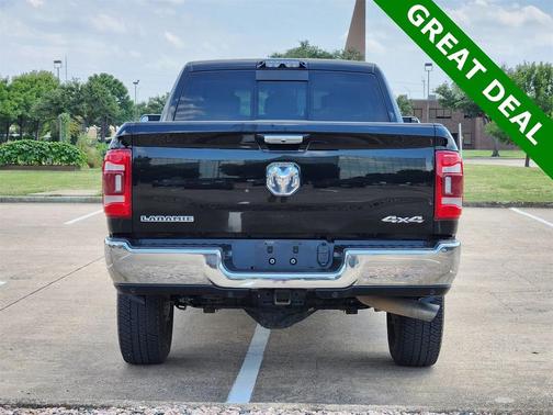 2020 RAM 2500 Laramie Mega Cab 4X4 6'4' Box