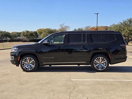 2025 Jeep Wagoneer L Series II Limited 4x4