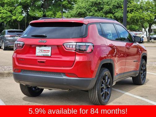 Red Hot Pearlcoat 2026 Jeep Compass Latitude