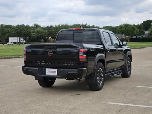2024 Nissan Frontier PRO-X