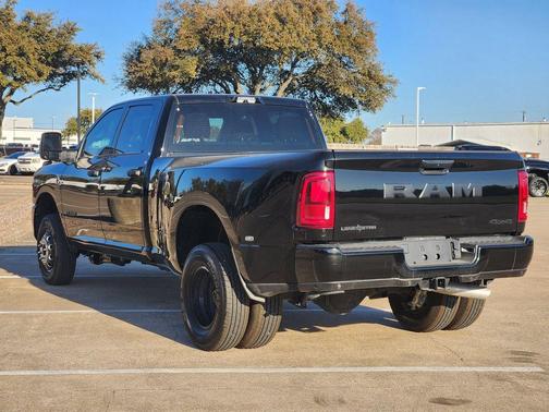 2026 RAM 3500 Lone Star Crew Cab 4x4 8' Box