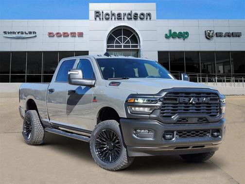 2026 RAM 2500 Tradesman Crew Cab 4x4 6'4' Box