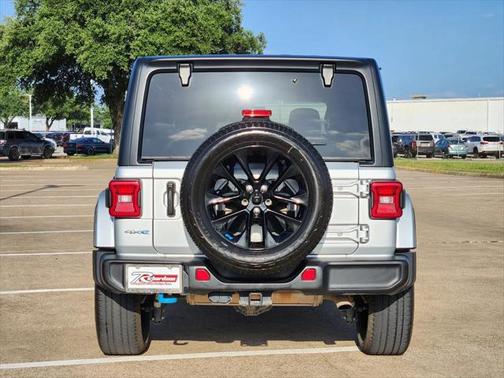 2023 Jeep Wrangler 4xe Sahara