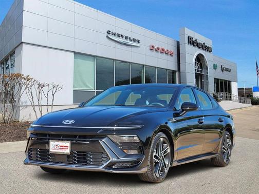 Abyss Black 2025 Hyundai SONATA N Line