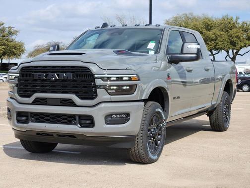 2026 RAM 2500 Limited Mega Cab 4x4 6'4' Box
