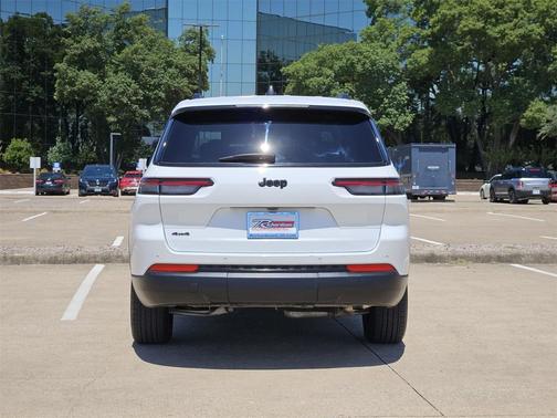 2024 Jeep Grand Cherokee L Altitude