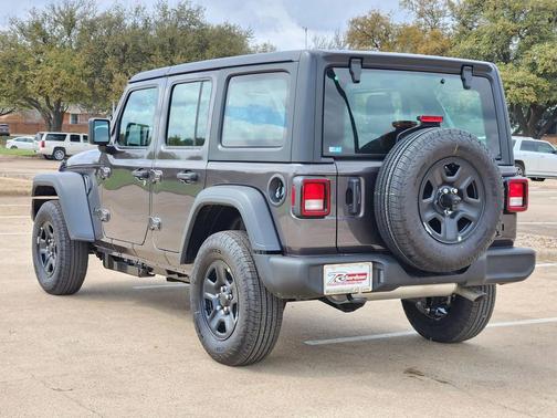 Granite Crystal Metallic Clearcoat 2026 Jeep Wrangler Sport